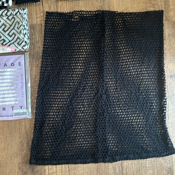 Fishnet lace tights size M/L NWT w/Fishnet coverup + extra wrap & 2 swim tops - Picture 6 of 12
